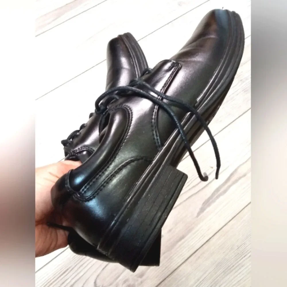 (36-3856) Deer Stags Dress Shoes  Sz 4